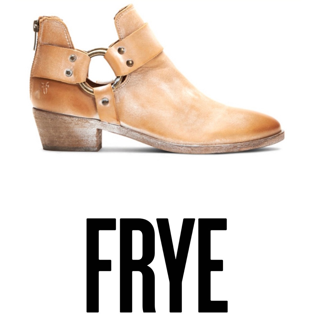 FRYE Ray Harness Back Zip tan.